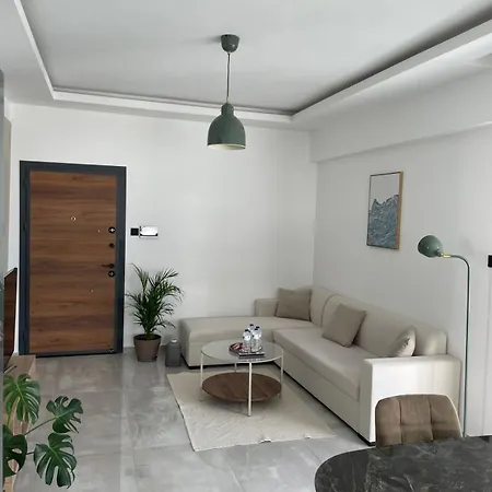 Apartment Modern Balcony Flat In Dereboyu - Walk Everywhere