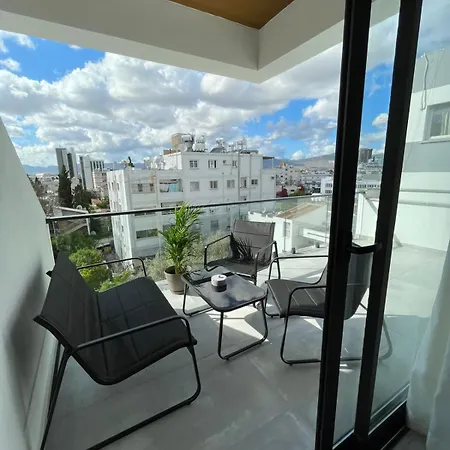 Apartment Modern Balcony Flat In Dereboyu - Walk Everywhere Nicosia